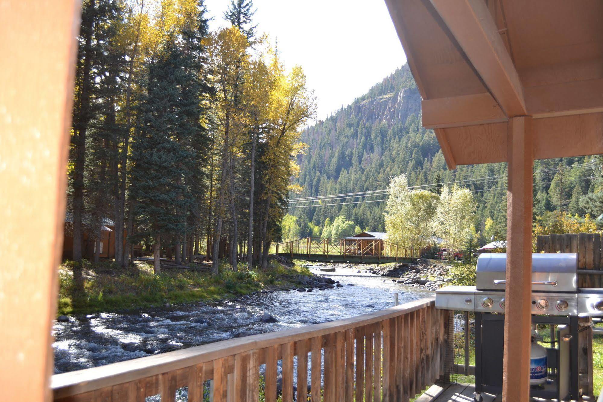 Loge Wolf Creek Motel South Fork Exterior photo